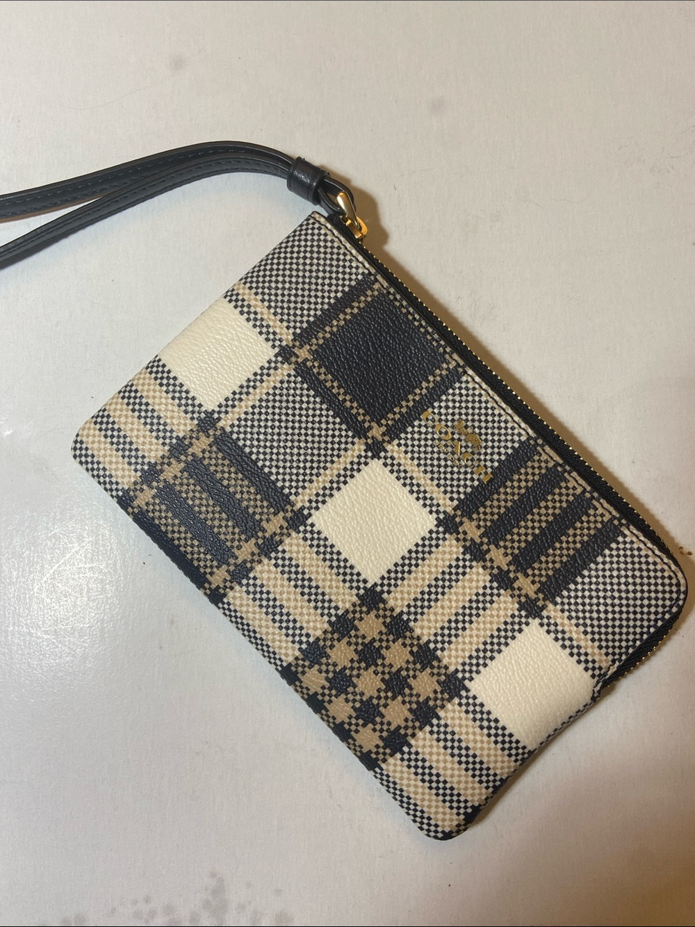 COACH Corner Zip Wristlet With Garden Plaid Print C8683 Midnight Multi